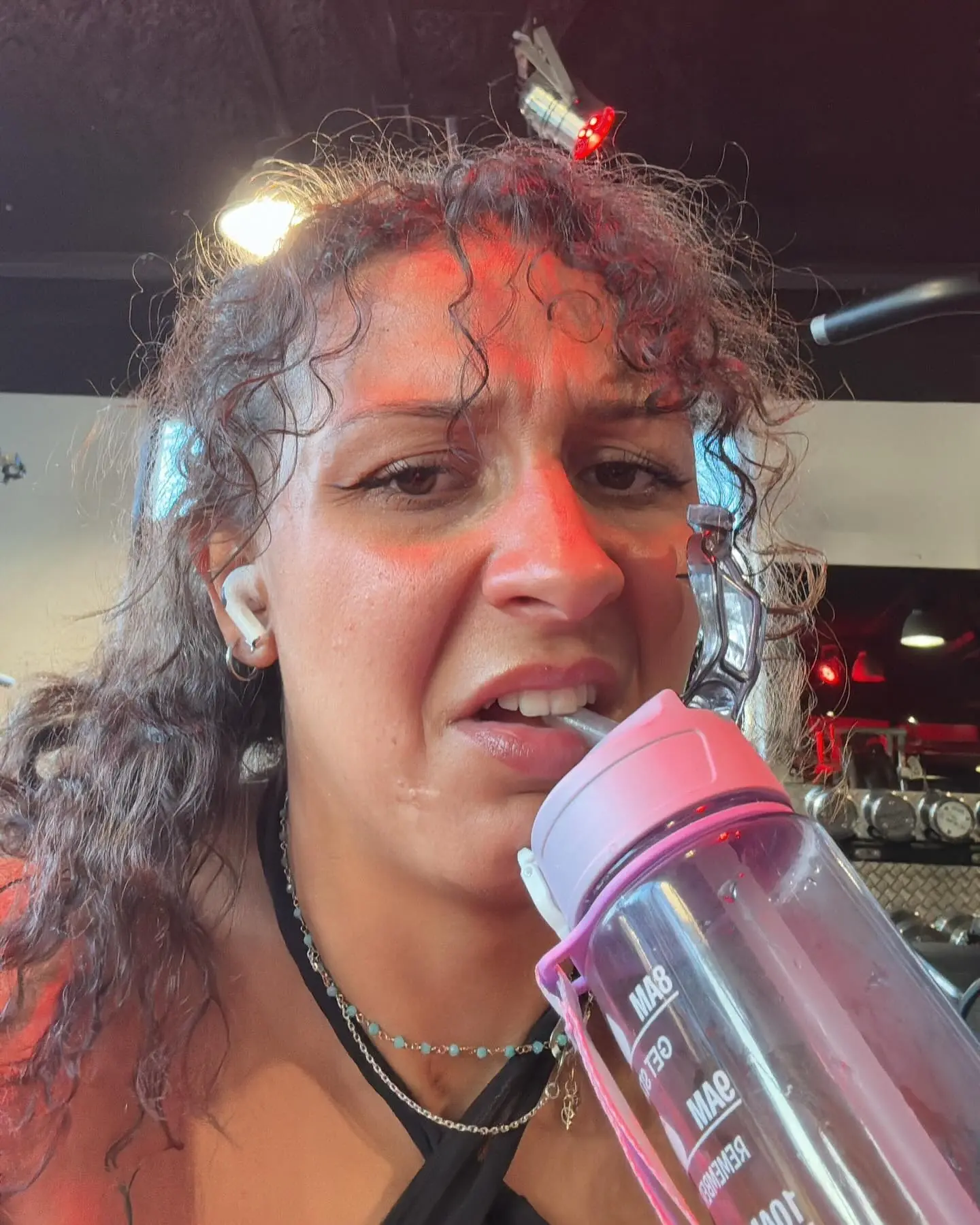 Ilyas — frisson discret et franc - Image 3